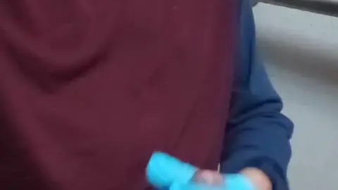 Guy Masturbates During Break