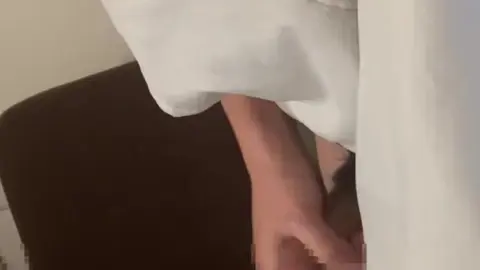 Japanese Guy Masturbates to Cumshot on Glass