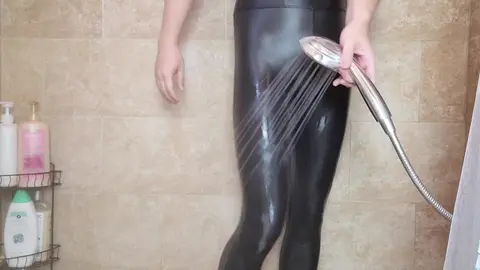 Twink in Spandex Leggings Showering Solo