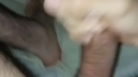 Solo Guy Cums Everywhere in Bed
