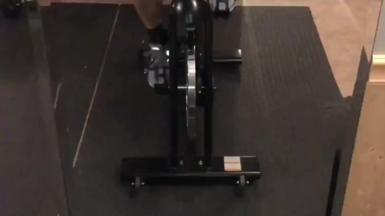 Naked Guy Jerks Off On Spin Bike