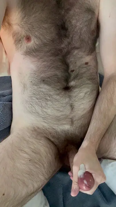 Hairy Guy Cums with Big Load