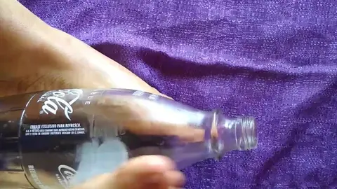 Gay Foot Fetish Masturbation with Soda