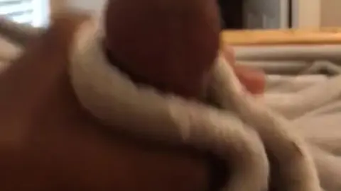 Guy Gives Handjob and Cumshot in Quick Session