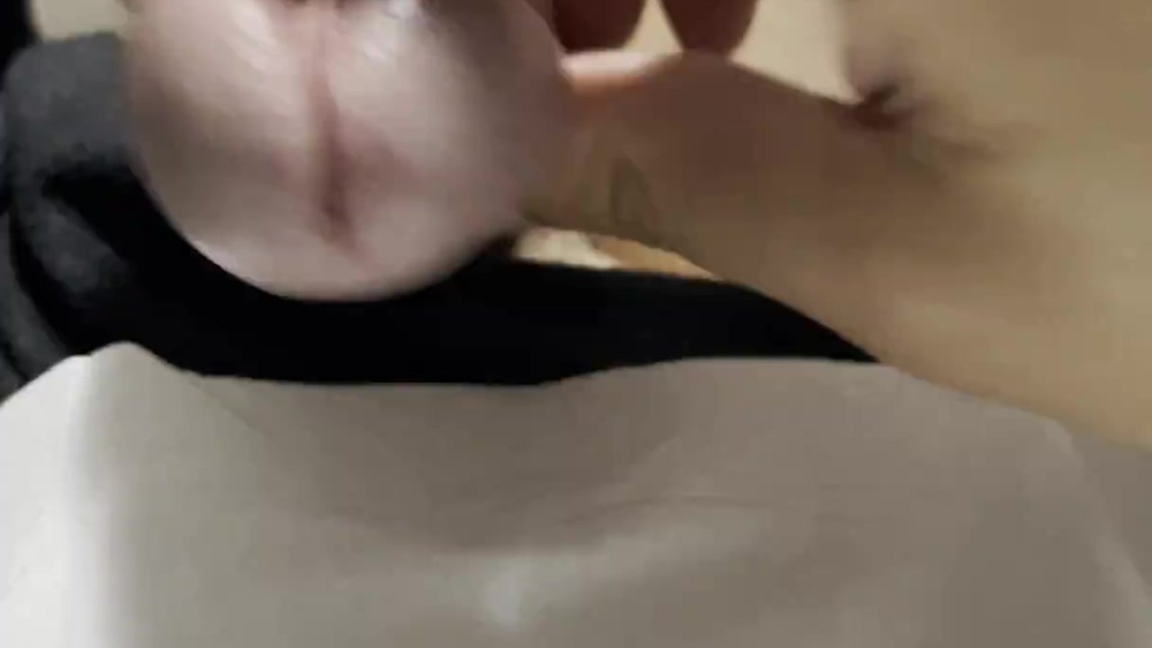 Guy Jizzes with Hand Job and Cumshot