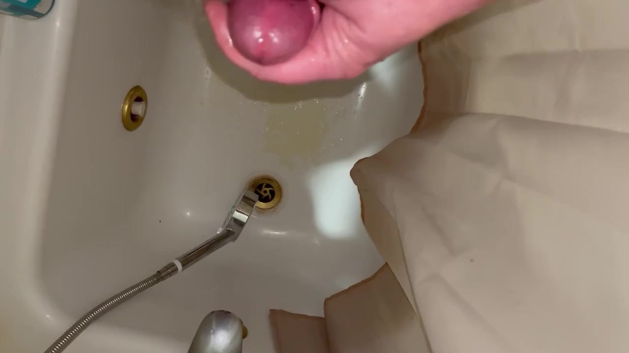 Gay Watersports Scene with Pissing