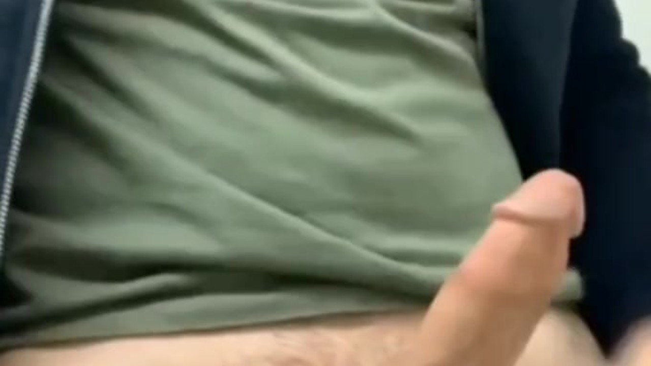 Horny Straight Guy Explores Gay Desire
