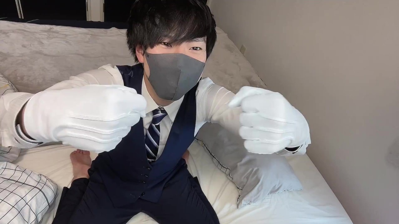 Japanese Gay Gets Nipple Orgasm with Dry Humping
