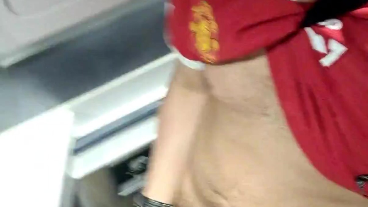 Chav Masturbates on Public Train
