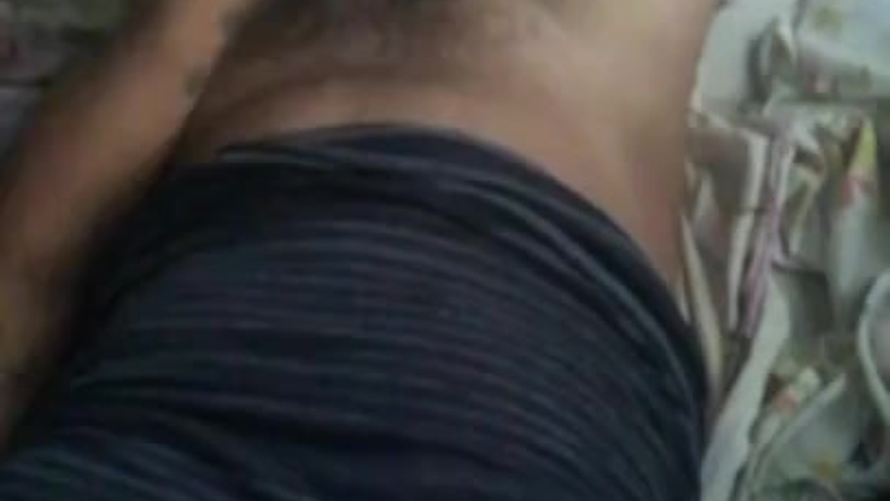 Gay Guy Jerks Off in Quick Session