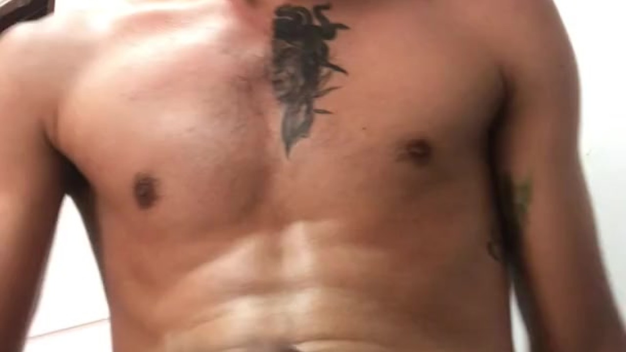 Guy Gets Huge Load of Cum