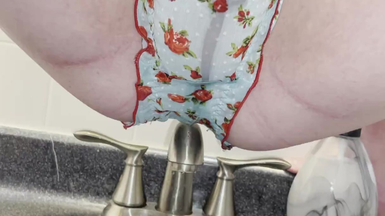 Femboy Pees in Panties Compilation