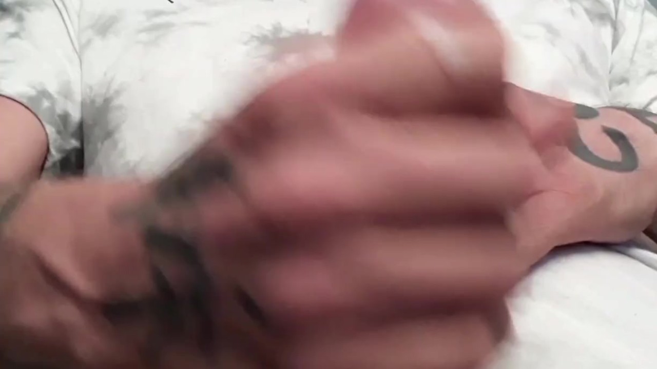 Guy Sneaks Away to Cum on Partner
