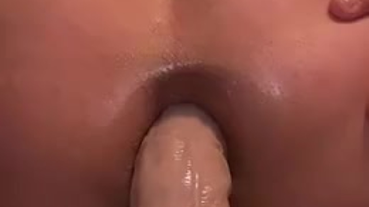 Guy Plays with His Dildo in Solo Action