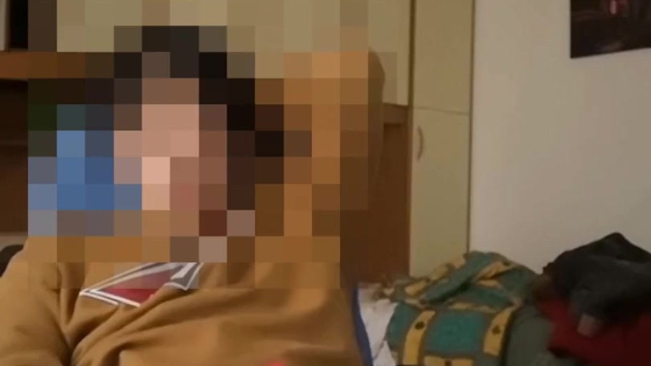 Guy Cums Inside Condom