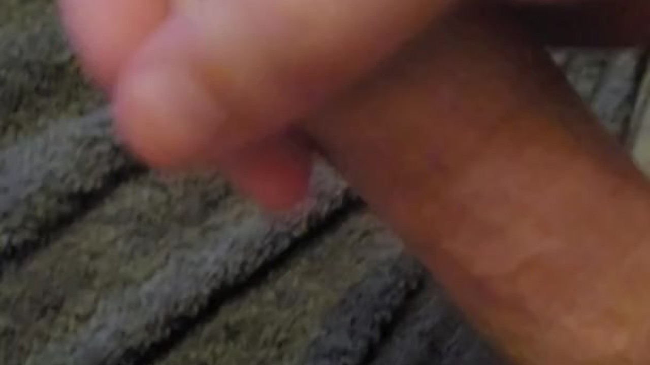 Daddy Bear Jerks Off and Cums