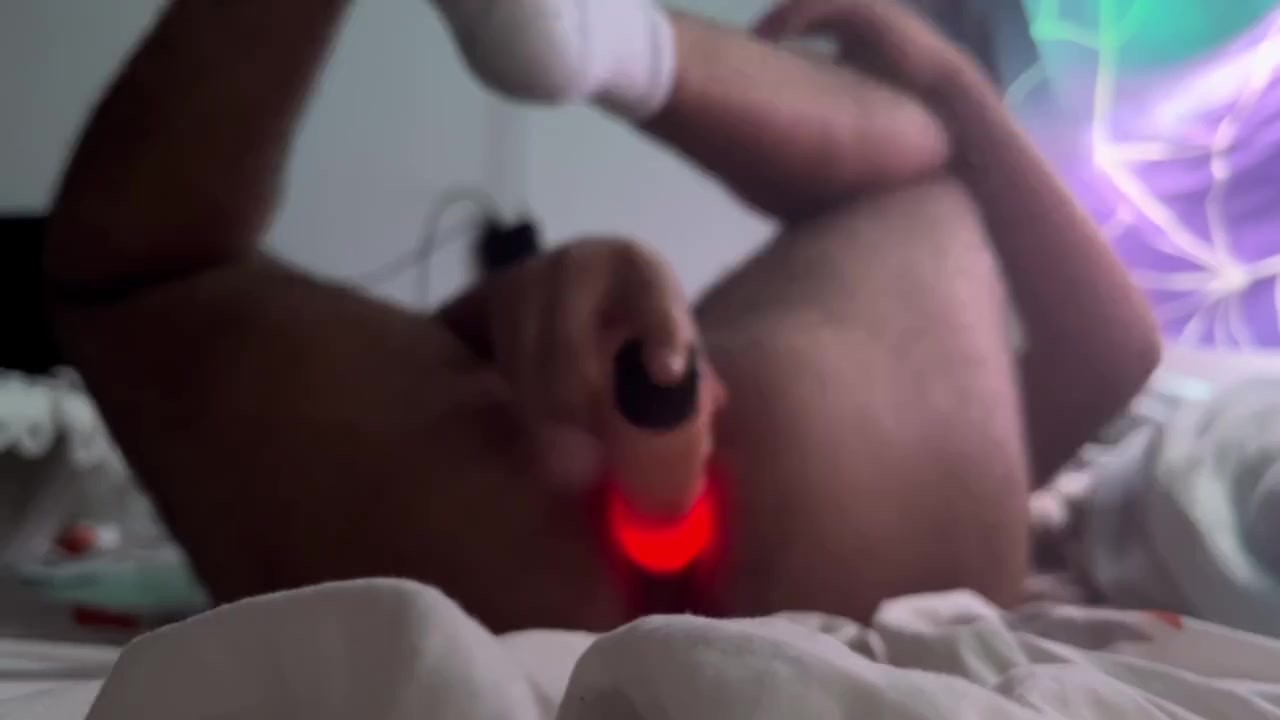 Young Guy Takes Thick Cock in Tight Ass