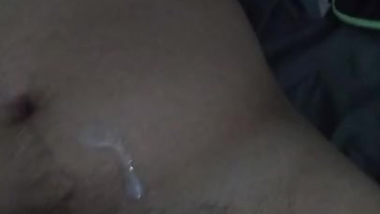 Solo Guy Masturbates in Morning