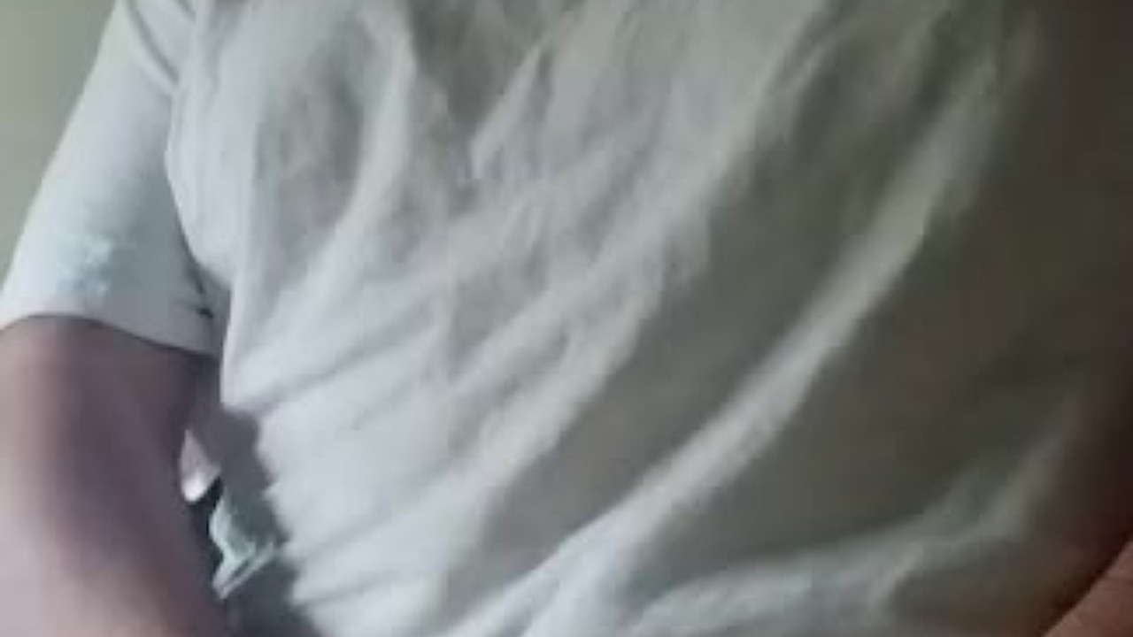 Sean Jerks Off with Cumshot in Morning Scene