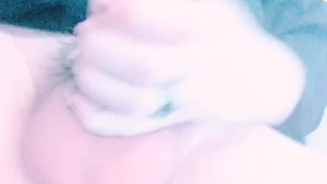 Femboy Twink Strokes Amateur Cock