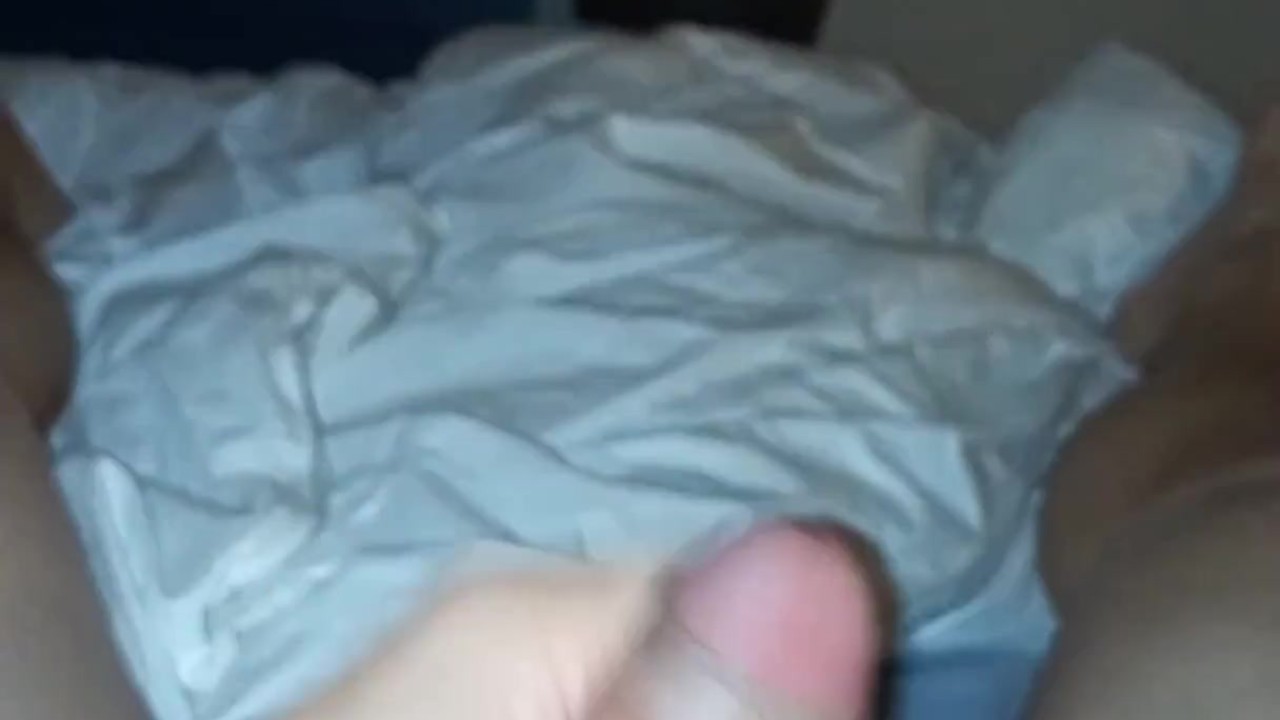 Solo Guy Masturbates to Explosive Orgasm