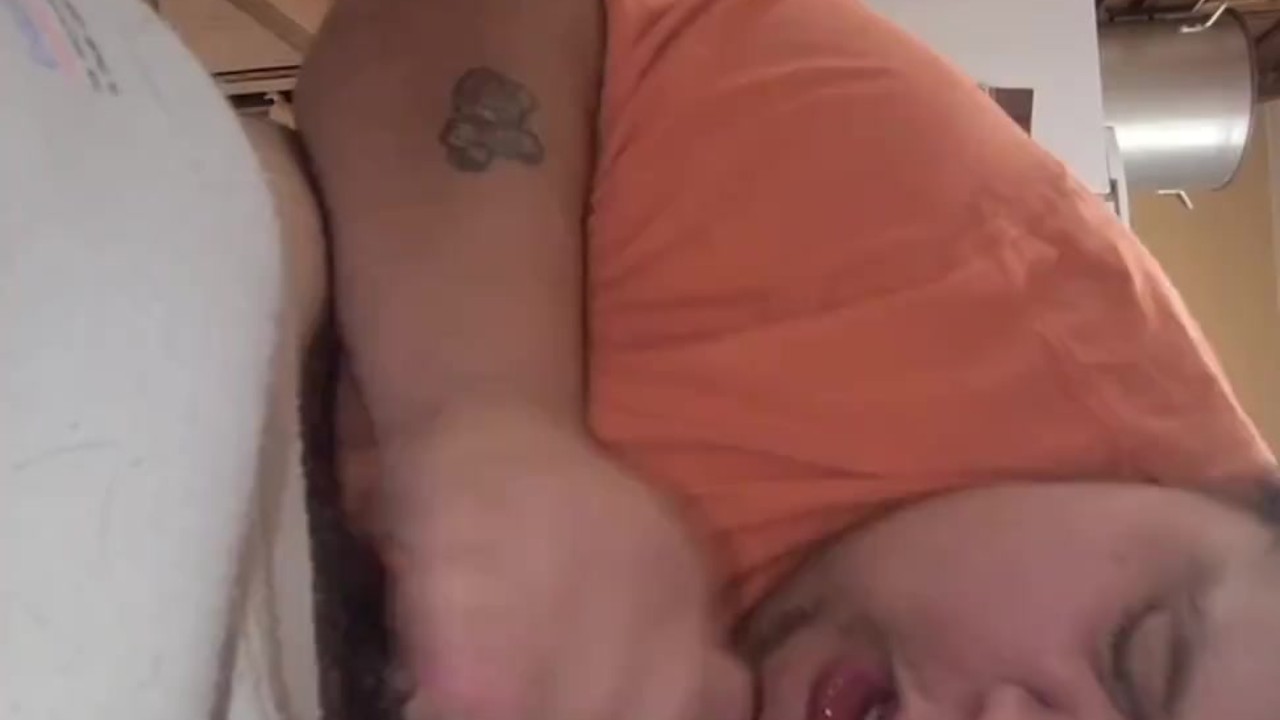 Chubby Guy Gives Blowjob to Straight Buddy