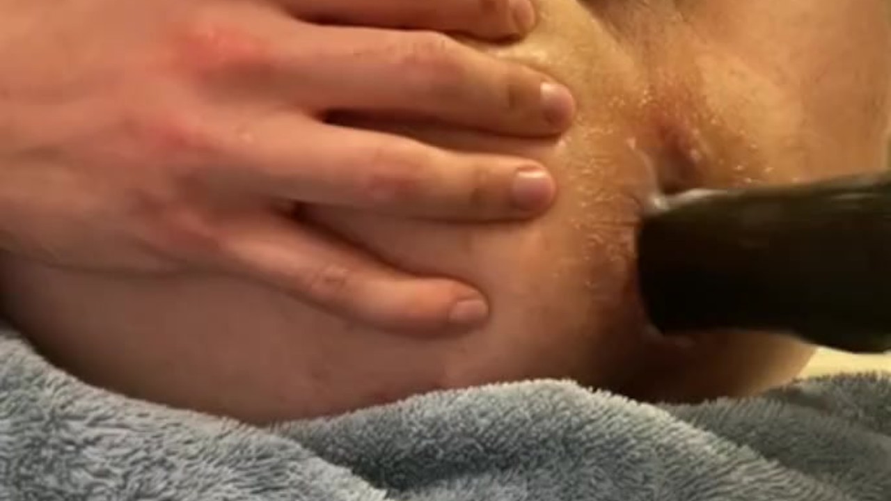 Small Guy Cums with Dildo Machine