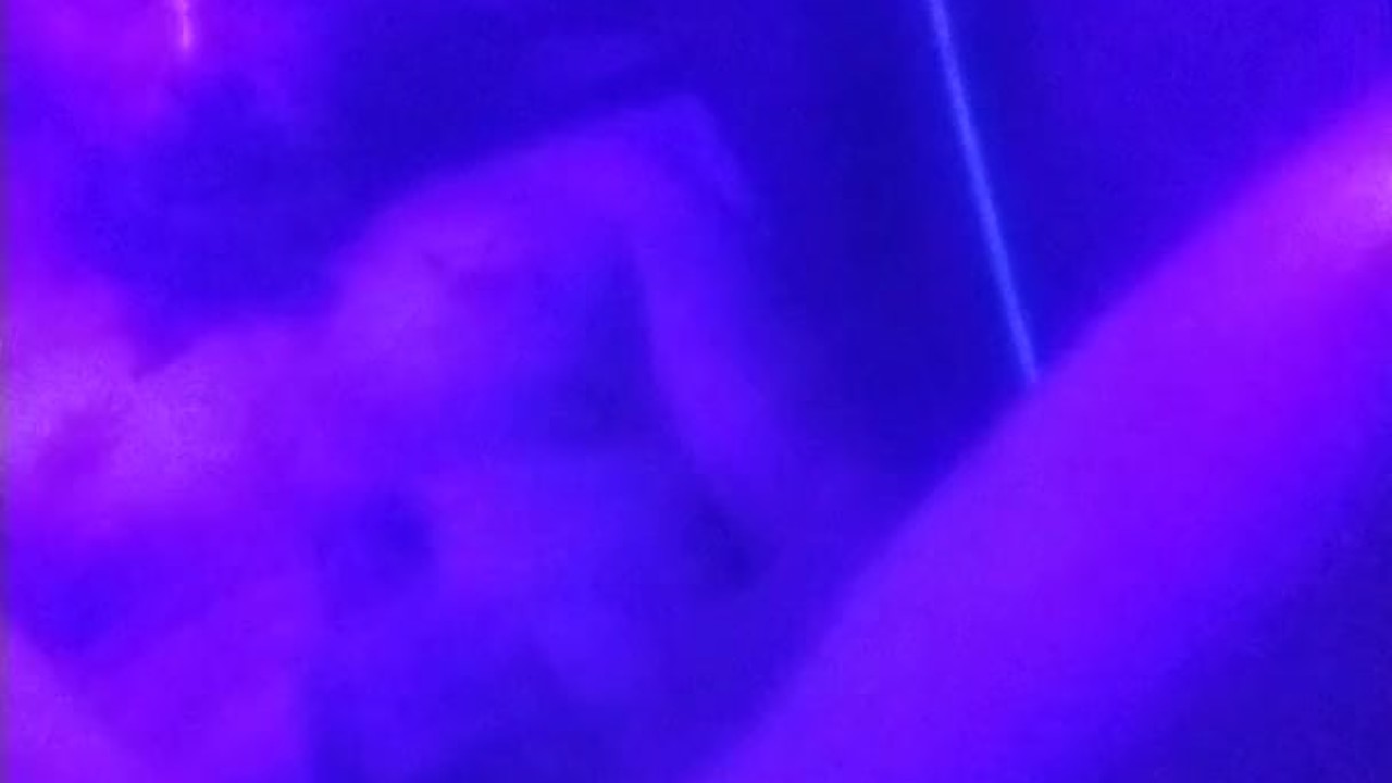 Blacklight Sex: Riding Bareback
