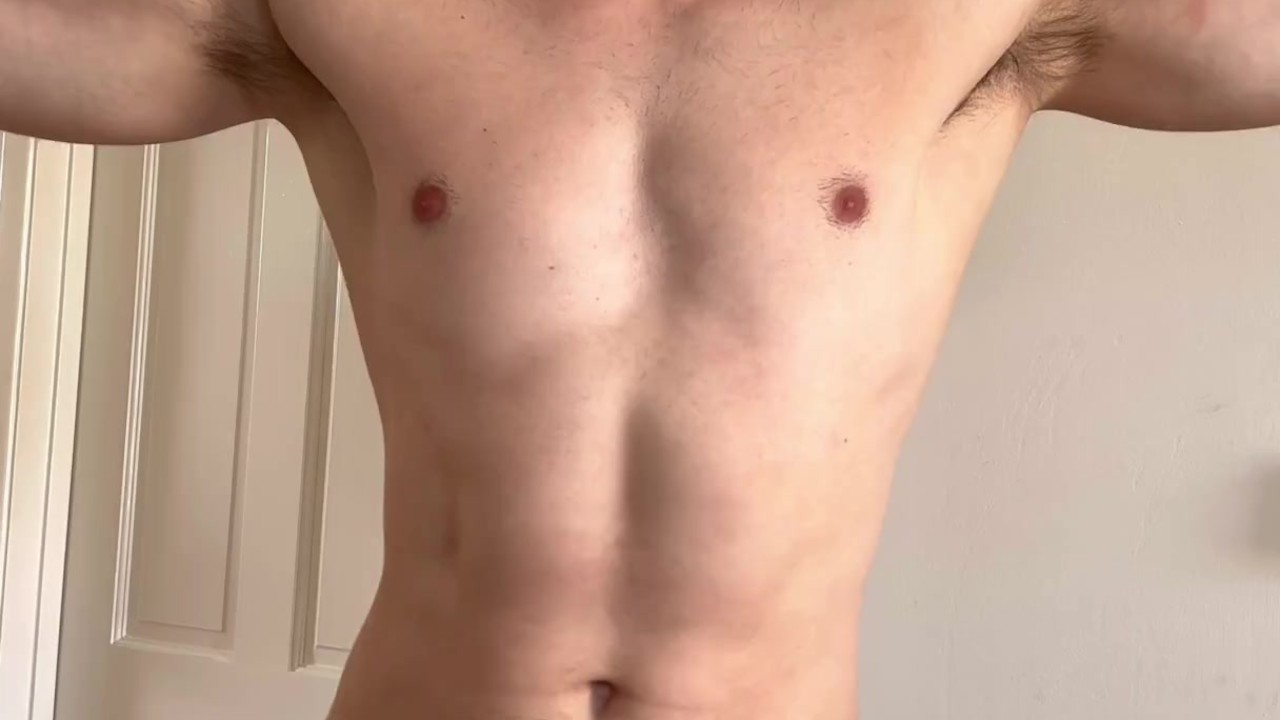 Twink Masturbates in Shower