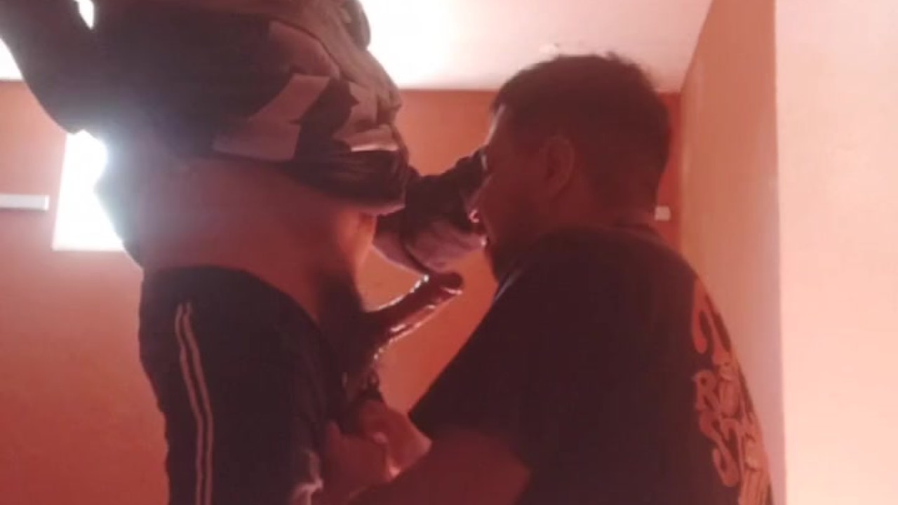 Gym Blowjob with Muscular Men