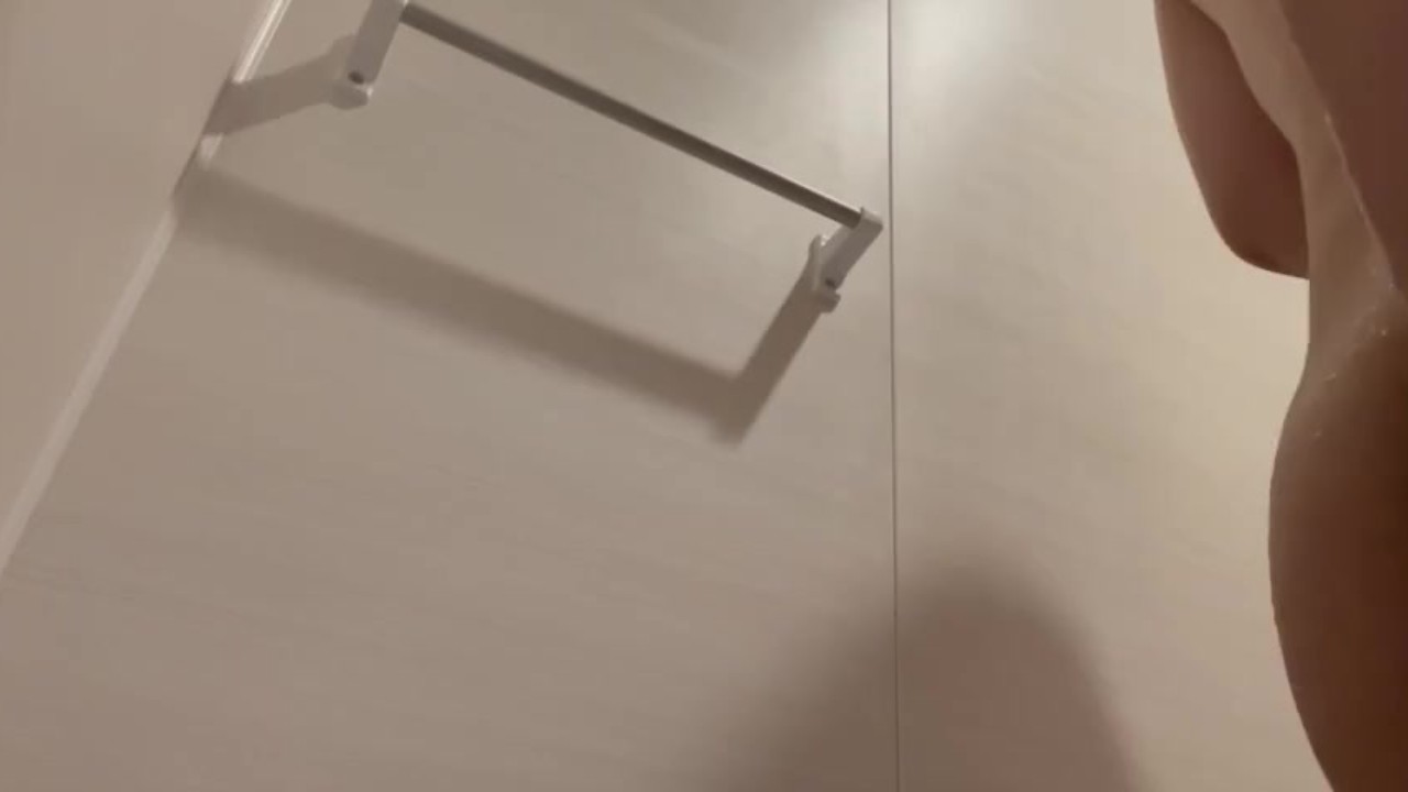 Chubby Japanese Man Uses Wall-Mounted Dildo for Anal Play