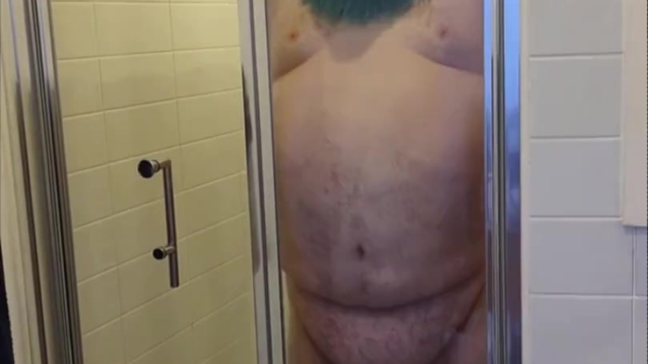 Hairy Guy Pisses in Shower Solo