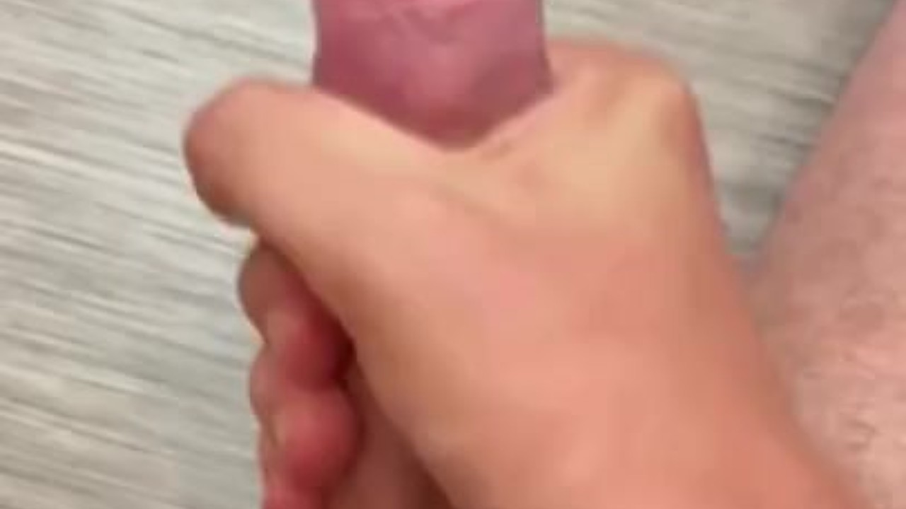 Gay Guy Asks for Help with Oral Sex