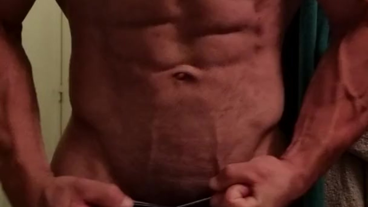 Young Bodybuilder Shows Off Physique