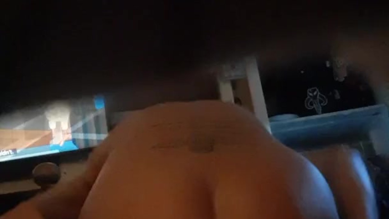 Guy Uses Horse Dildo for Ass Play and A2M