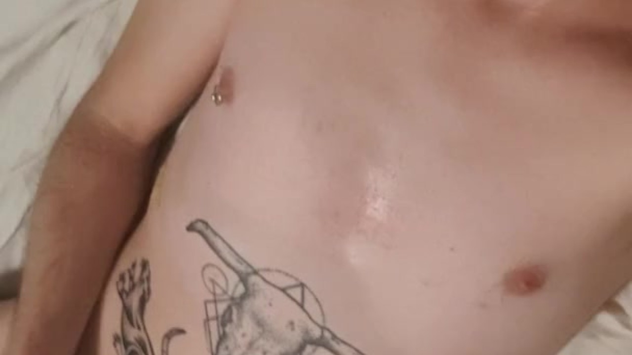 Tattooed Guy Masturbates Alone