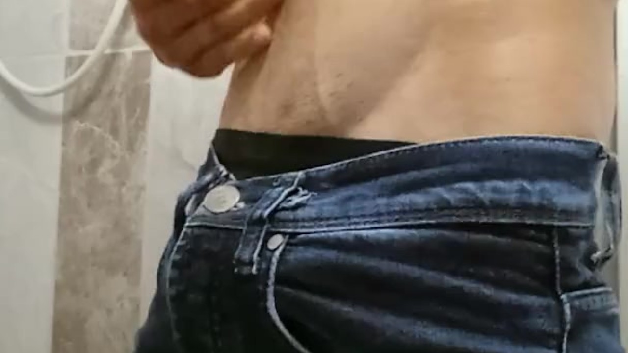 Versatile Boy Gets Fucked by Top