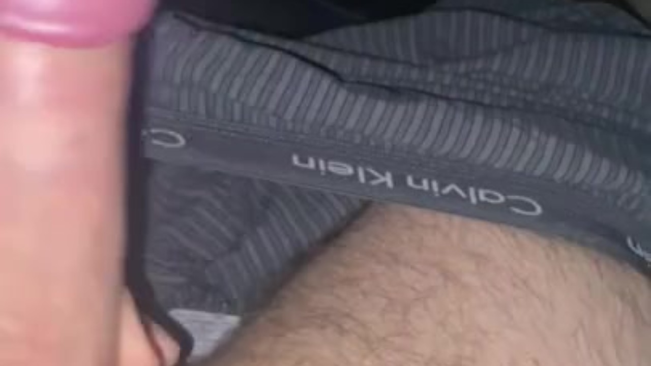 Guy Masturbates and Cums on Camera