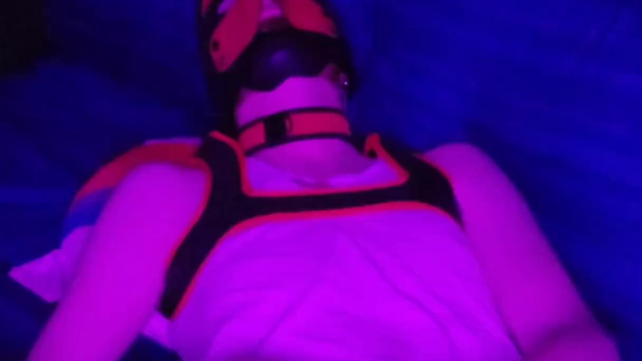 Hunky Guy Plays with Sex Toys for 20 Minutes