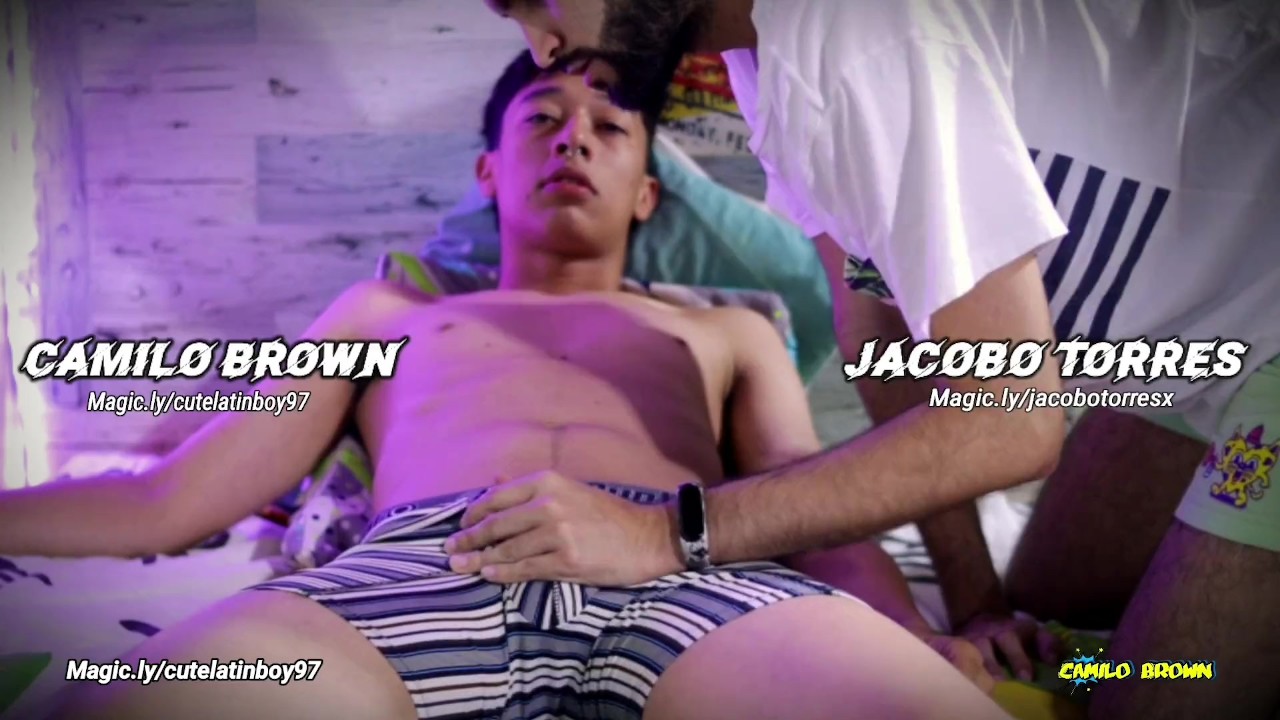 Jacobo Torres Gets Deepthroat Blowjob Until Cum