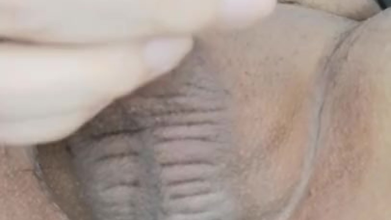 Gay Guy Explores His Anus for First Time