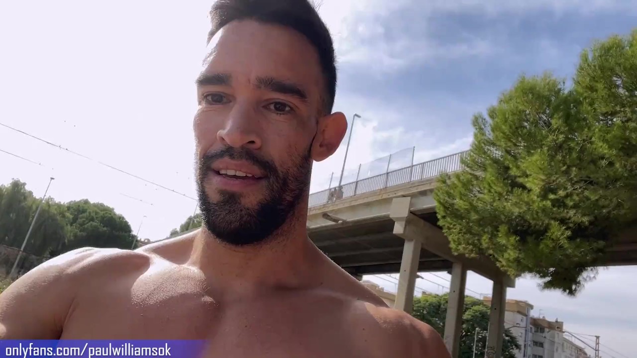 Naked Guy Caught Exposed on Street