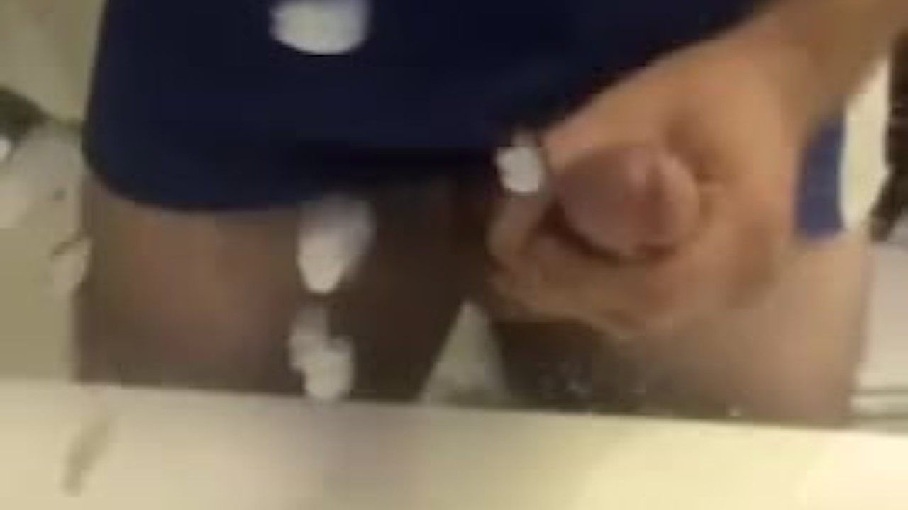 Guy Jerks Off Until Balls Are Drained