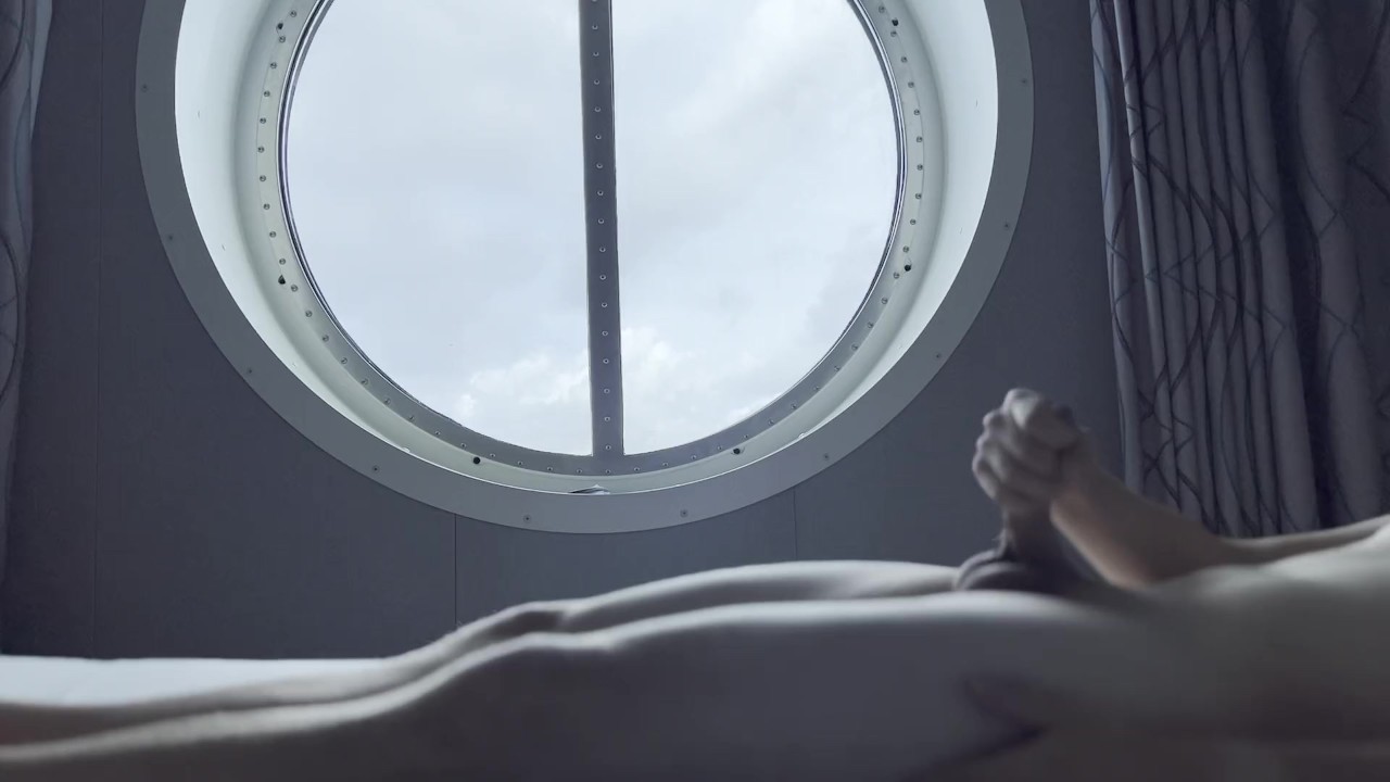 Twink Gets Fucked on Cruise Ship