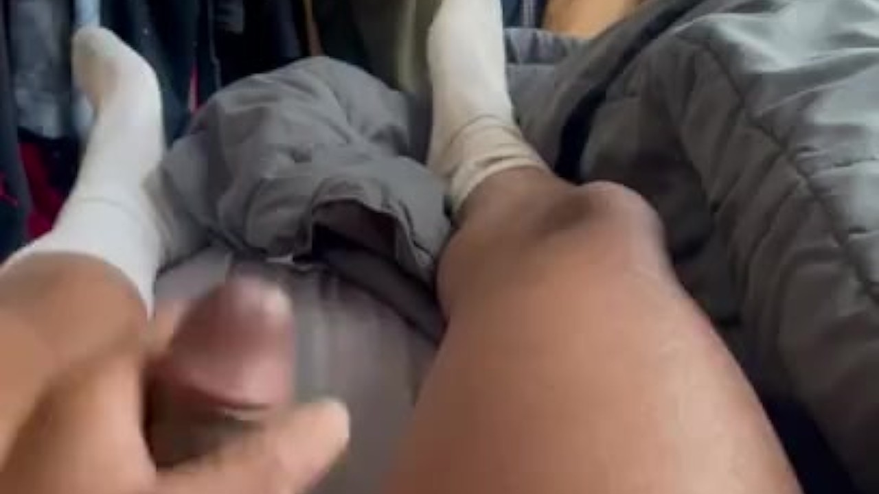 Solo Guy Masturbates in Isolated Location