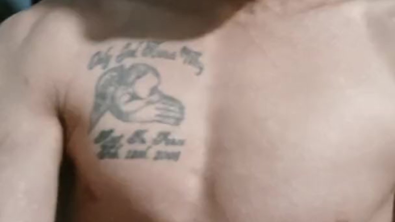 Solo Guy Jerks Off to Cumshot