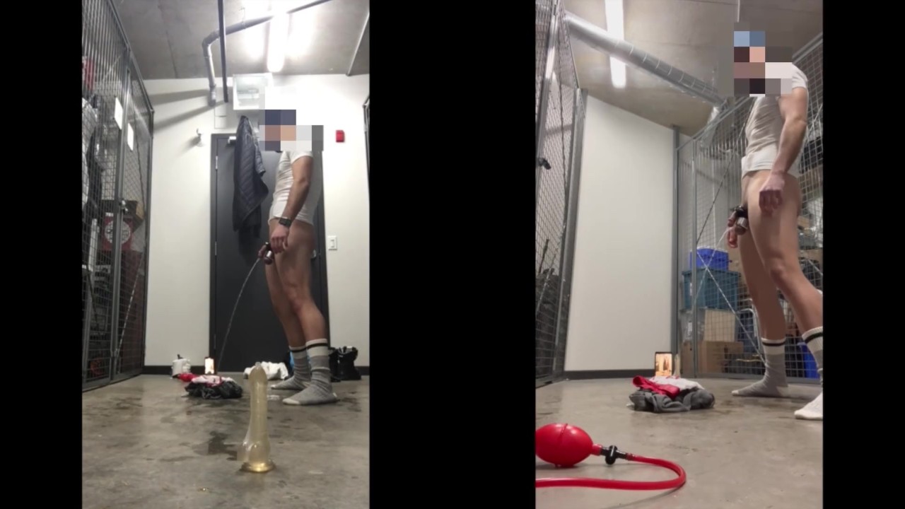 Public Buttplug Play with Pissing and Cumming