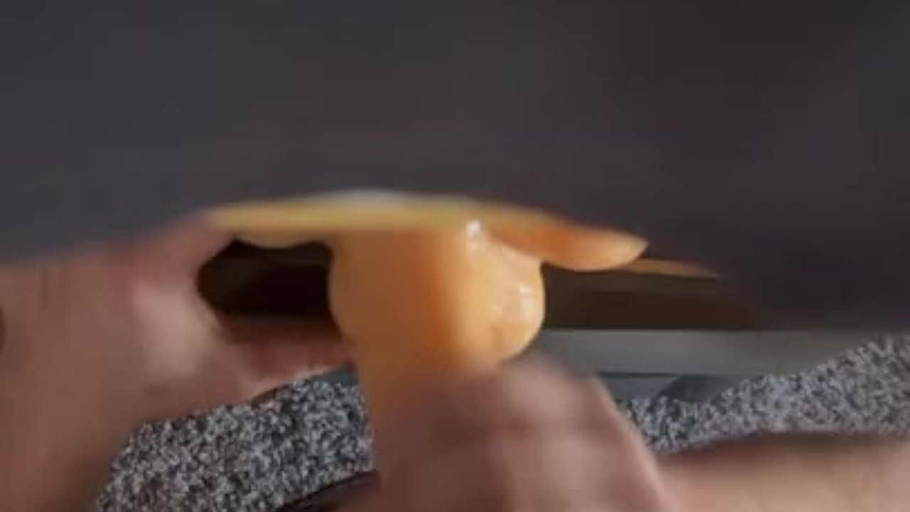 Cock ducking training 